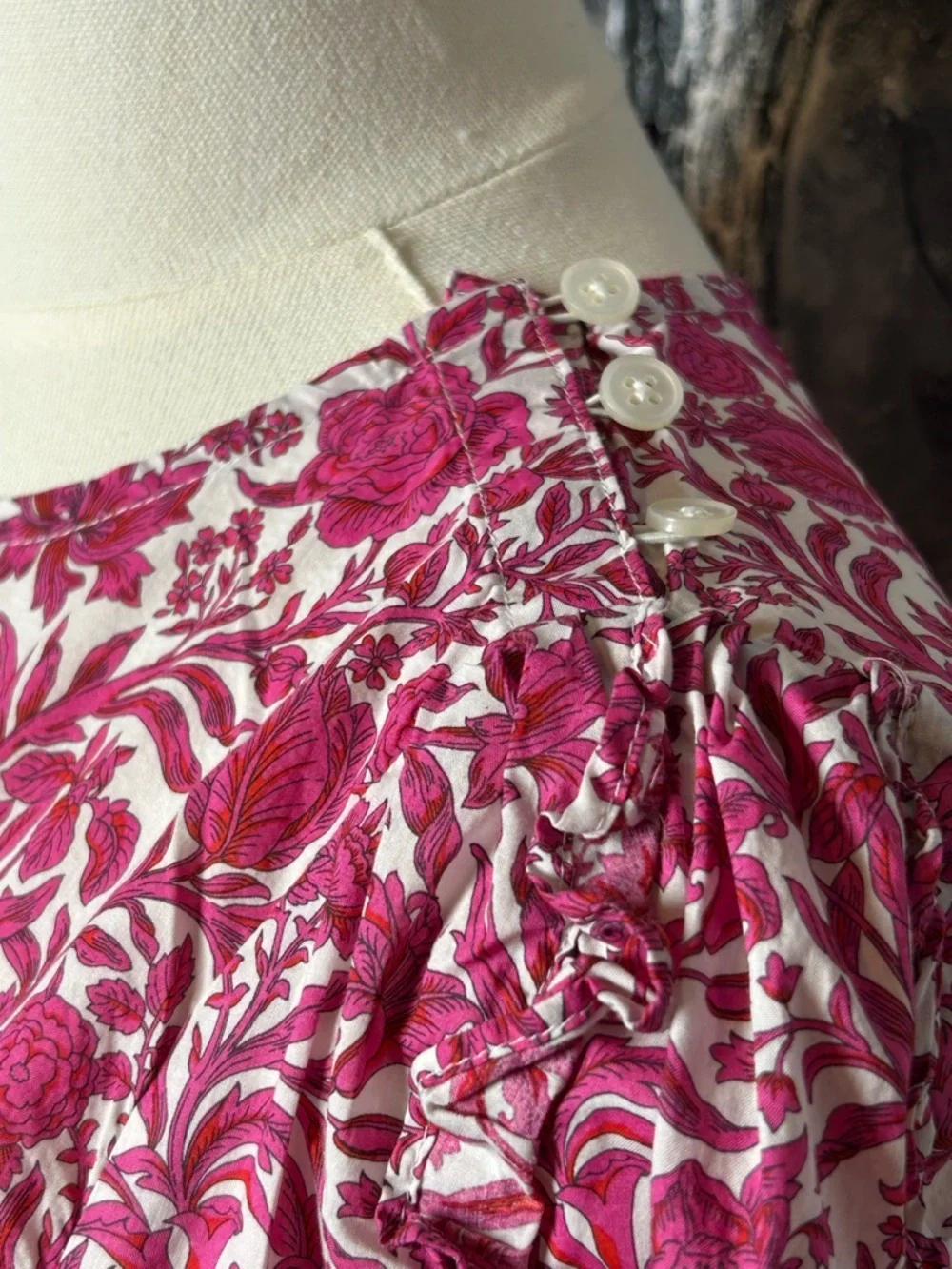 J.Crew liberty fabric floral blouse pink white puff sleeve XS cottagecore